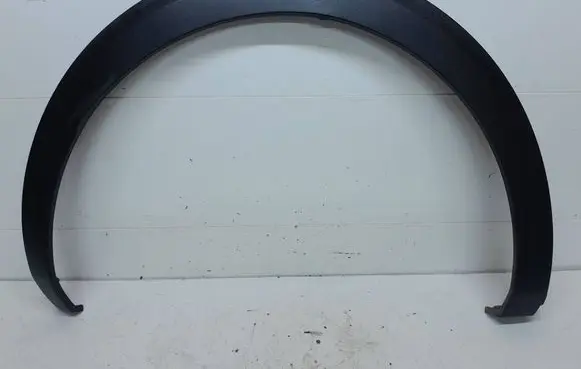 Peugeot 3008 II Rear arch trim 9825289077