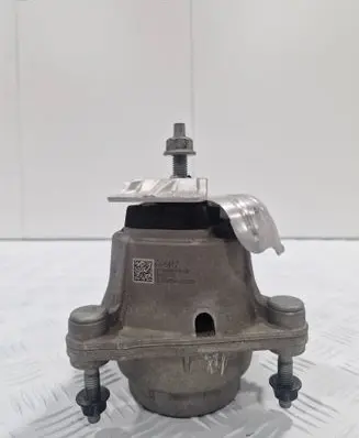 Chevrolet Corvette C8 Gearbox mount 84675417 688001481 2610600000000R