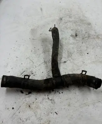 Audi A4 S4 B5 8D Engine coolant pipe/hose
