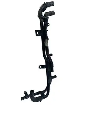 Volkswagen PASSAT B8 Engine coolant pipe/hose 5Q0121065G