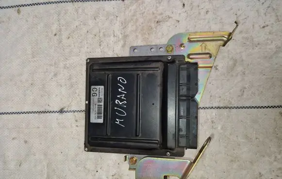 Nissan Murano Z50 Engine control unit/module Mec63750