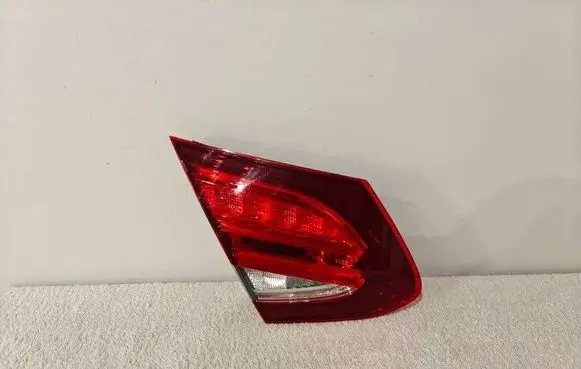 Mercedes-Benz C W205 Tailgate rear/tail lights A2059066700 ZGS008 2SD011786