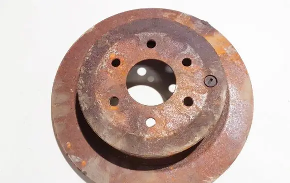 Nissan Pathfinder R51 Rear brake disc ventiliuojamas