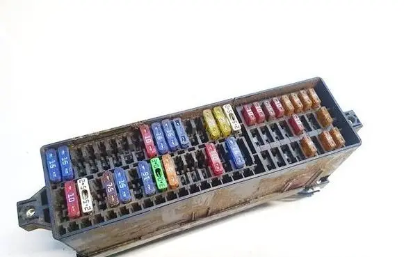 Skoda Roomster (5J) Fuse box set 63593576