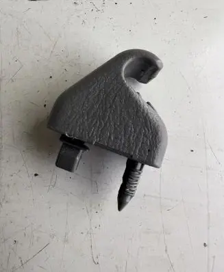 Toyota Land Cruiser (J120) Sun visor clip/hook/bracket 