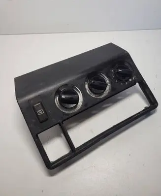 BMW 3 E36 Windscreen/window heater switch 8360454