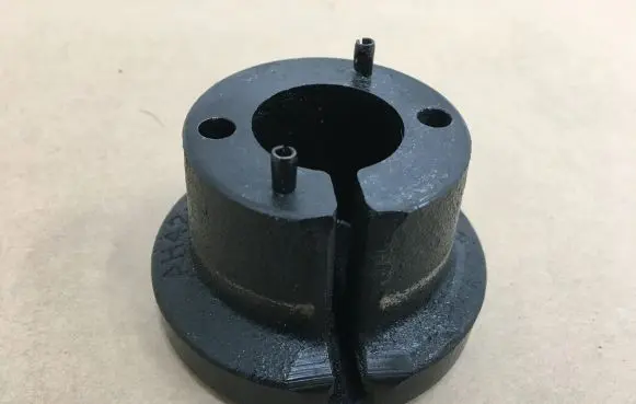 Land Rover Range Rover L322 Coil spring mount AH422B536AA