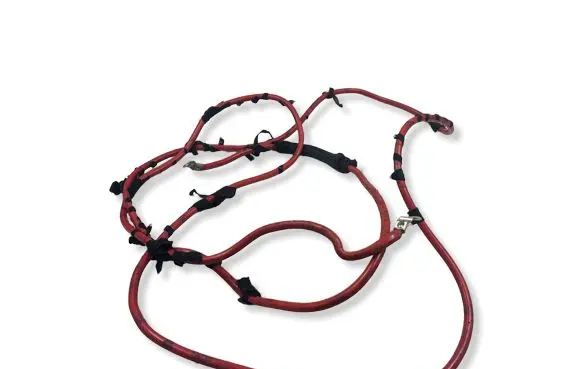 BMW 3 E90 E91 Positive cable (battery) 
