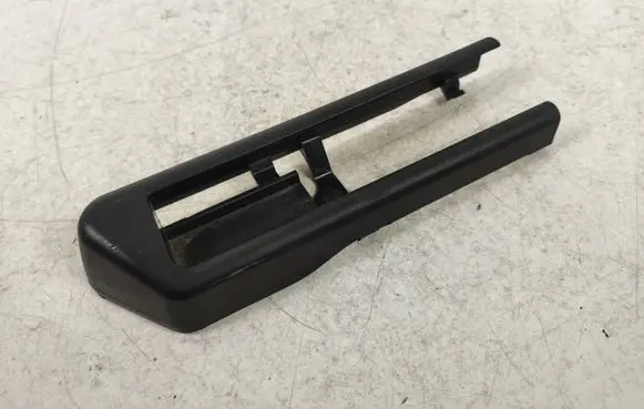 BMW 5 F10 F11 Front passenger seat rail trim 6981781 30E00701 60829010