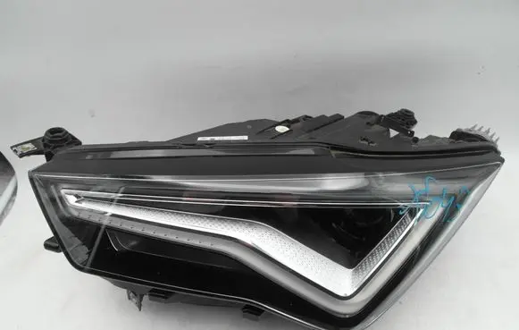 Seat Ateca Headlight/headlamp 576941031B