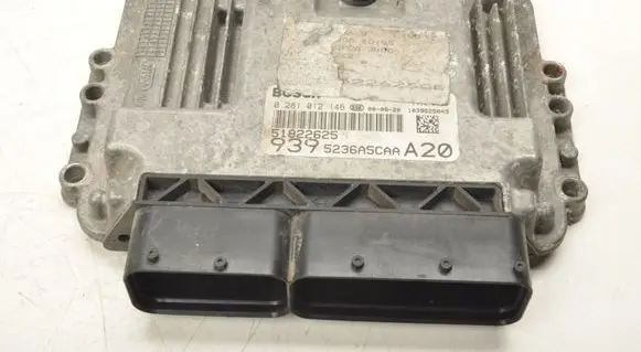 Alfa Romeo 159 Engine control unit/module ECU 51822625