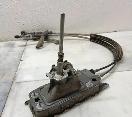Volkswagen PASSAT B6 Gear shifter/selector 3C0711091 1K0711091A 3C0711266B