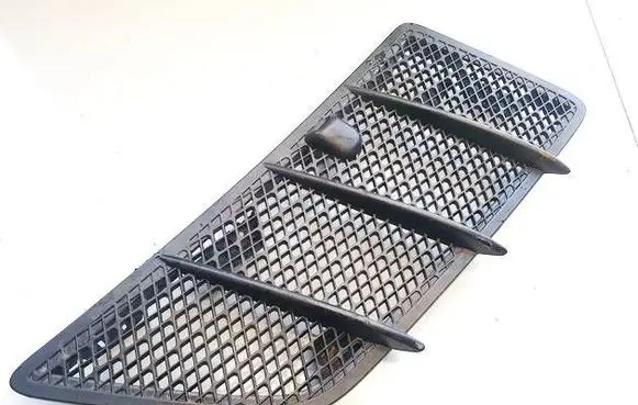 Mercedes-Benz GL X164 Wiper trim