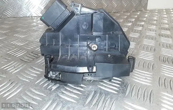 Front door lock