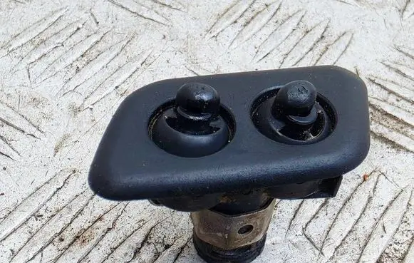 BMW 5 E39 Headlight washer spray nozzle 8360661