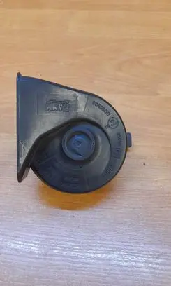 BMW 3 E90 E91 Horn signal 715942004