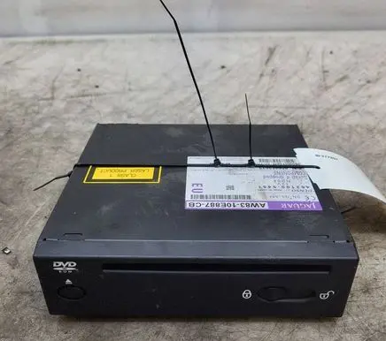 Jaguar XF X250 CD/DVD changer AW8310E887CB 090863032 4621009451