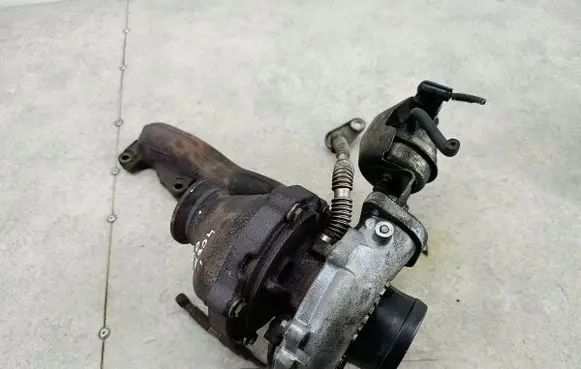 Opel Insignia A Turbo 55581063