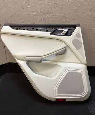 Porsche Macan (95B) Rear door card panel trim 95B867211 6172849