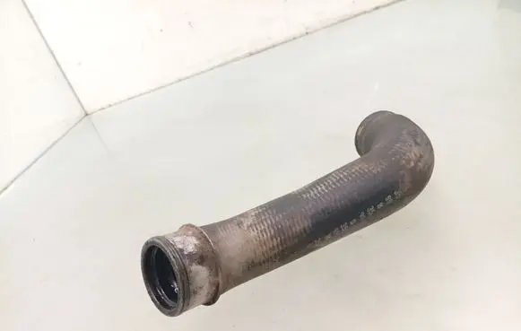Intercooler hose/pipe