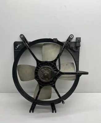 Honda HR-V Radiator cooling fan shroud 