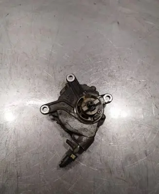 Toyota Avensis T250 Vacuum pump 07050763