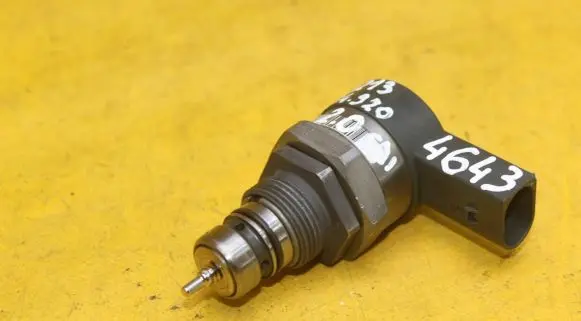 Mercedes-Benz C W205 Fuel pressure sensor A6540780049