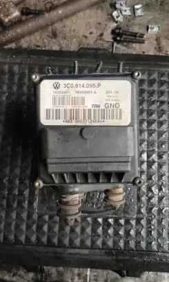 Volkswagen PASSAT B6 ABS Pump 3C0614095P 16332501A 16332401