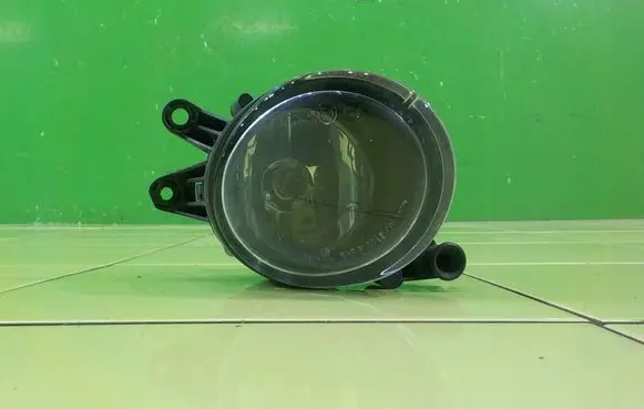 Volvo C70 Front fog light 3550062J01000 PRAWY