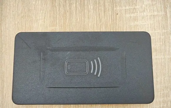 BMW X4 G02 Wireless charging module 5A0D8A8