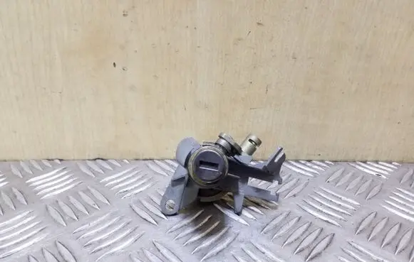 Audi A4 S4 B6 8E 8H Tailgate exterior lock 8E0827573A