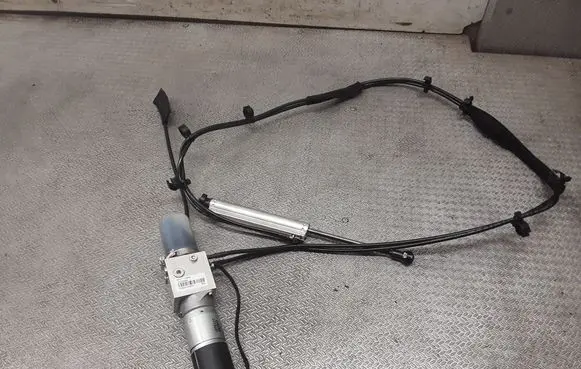 Volvo V70 Tailgate hydraulic set DAI1110930 31218393 VT0A07450537