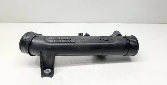 Volvo V60 Intercooler hose/pipe 31422153