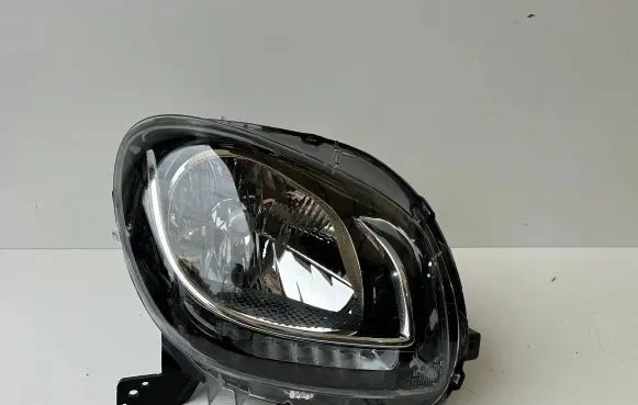 Smart ForFour II W453 Headlight/headlamp 4539068401