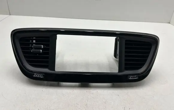 Chrysler Pacifica Dashboard trim 2918963 61868AF