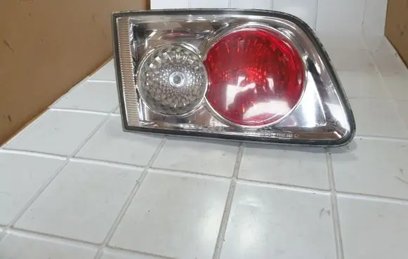 Mazda 6 Tailgate rear/tail lights 22661974