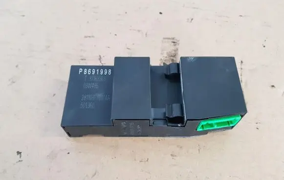 Volvo XC90 Other control units/modules 8691998