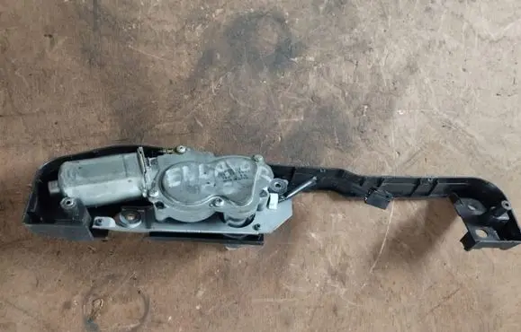 Mitsubishi Endeavor Rear window wiper motor 2596000053