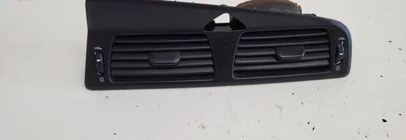 Volvo V70 Dash center air vent grill 3409374
