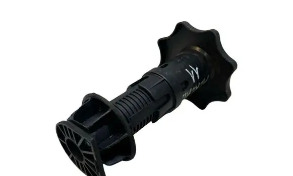 Audi A6 Allroad C6 Spare wheel bolt 8E9803899