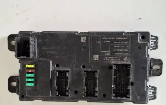 BMW 1 F20 F21 Other control units/modules 9293305 00000F4C A2C30450007