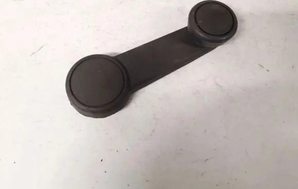 Ford Focus Front door window winding handle 93bbf23342ad
