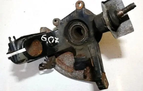 Peugeot 607 Front wheel hub