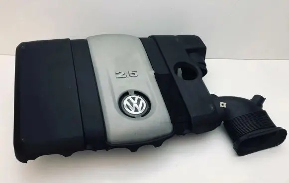 Volkswagen Jetta V Engine cover (trim) 07K129601C 07K129607C