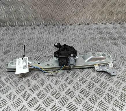 Nissan Qashqai J12 Front door window regulator with motor 807506UA1B 807006UA1B