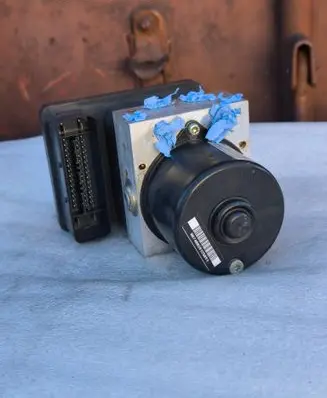 BMW 3 E46 ABS Pump 6765452 6765454 00008217E0
