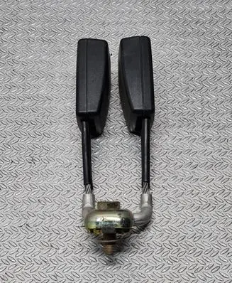 Volkswagen Polo IV 9N3 Rear seatbelt buckle 6Q0857488 090103