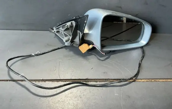 Audi A4 S4 B6 8E 8H Front door electric wing mirror E1010681