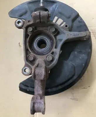 Subaru Legacy Front wheel hub 28313AL00A 28313AL00B