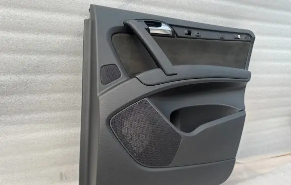 Audi Q7 4L Rear door card panel trim 4L0867306B